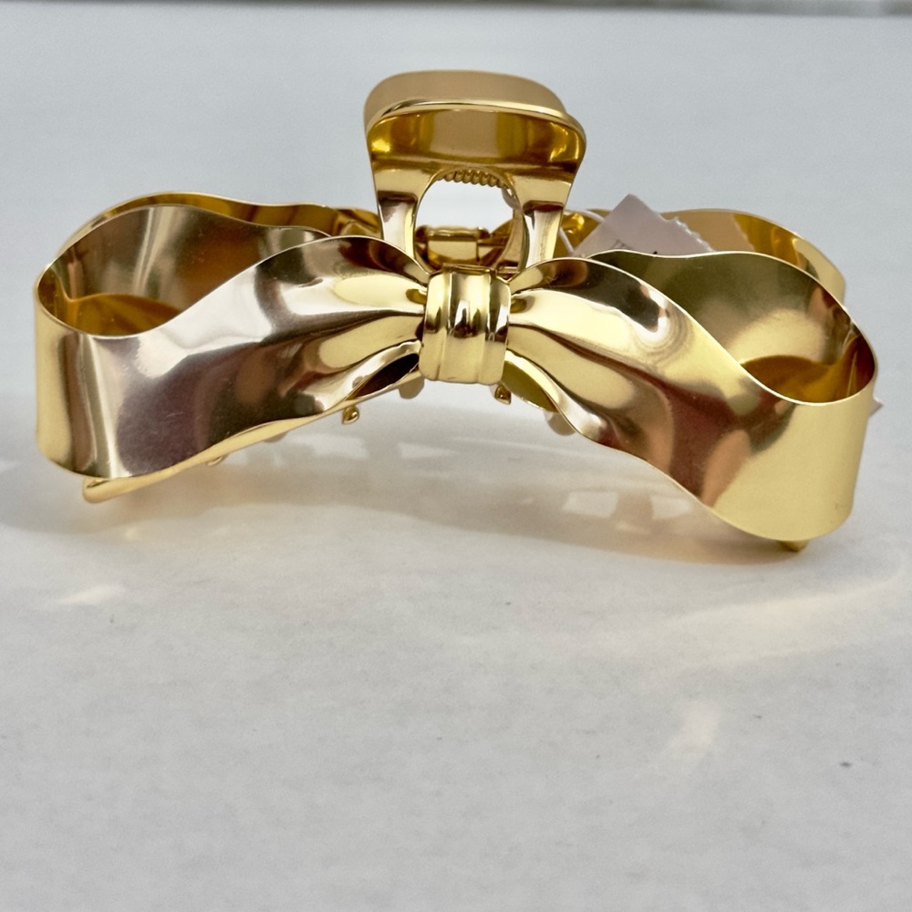 J.Crew Gold Metallic Bow Claw Hair Clip NWT Elegant Hair Accessory Preppy Chic - Picture 5 of 8